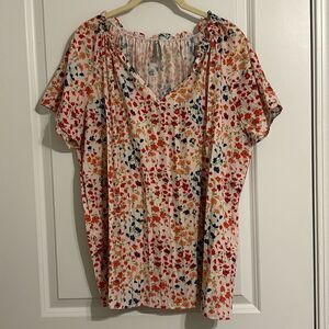 Floral stretchy blouse​